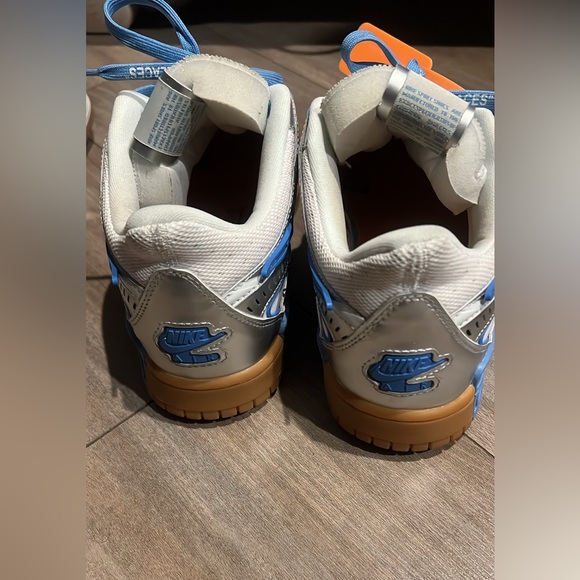 Nike Off White Virgil Abloh Sneakers - Picture 3 of 6